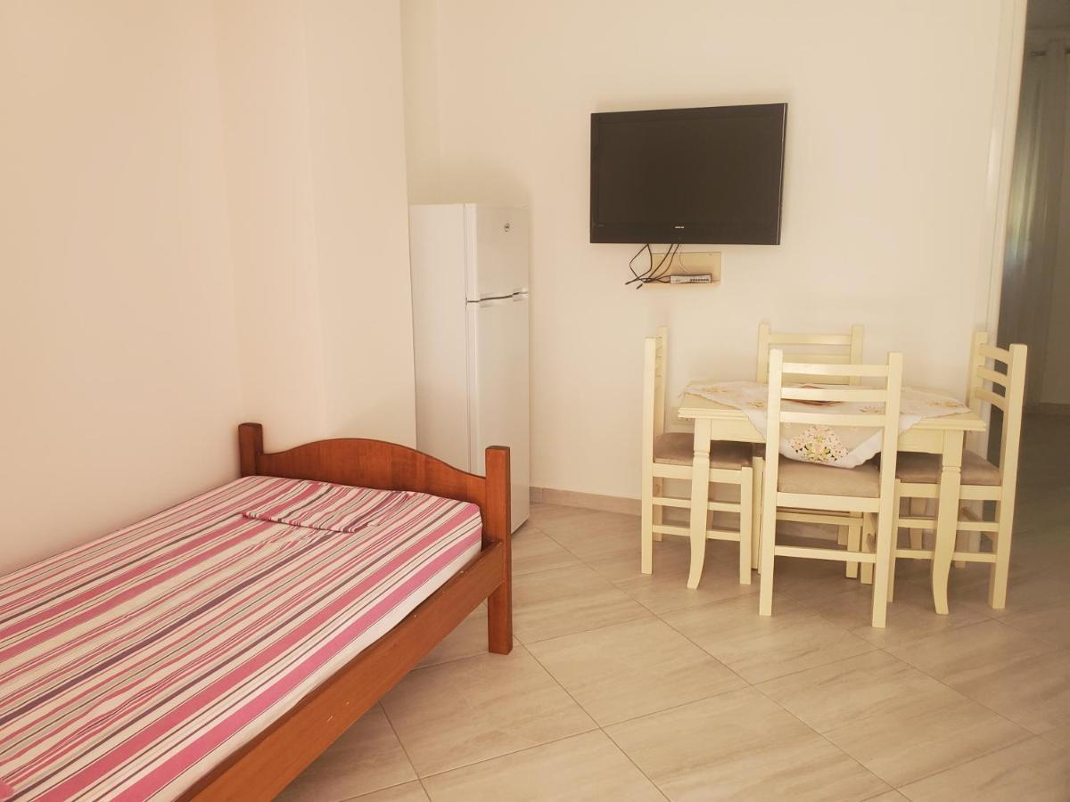 Guest House Vlorë Extérieur photo