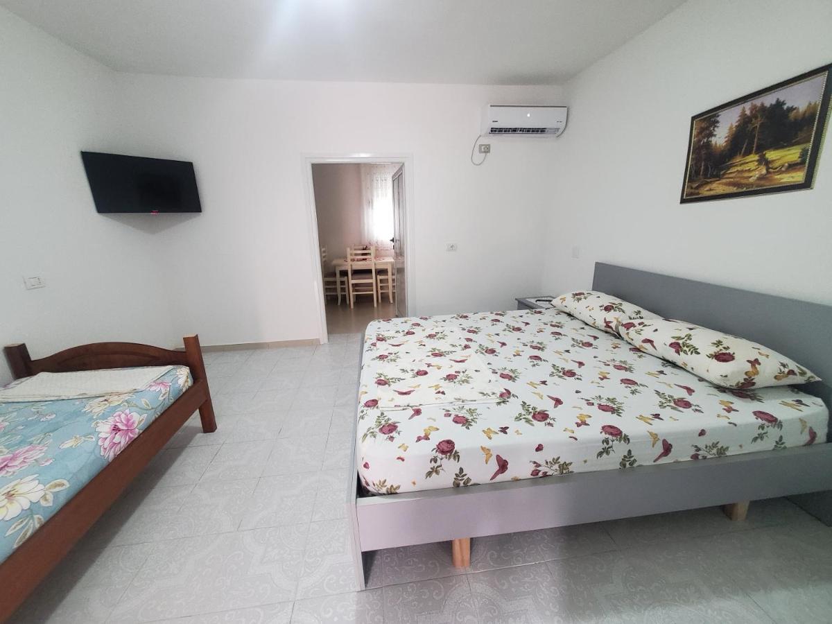 Guest House Vlorë Extérieur photo