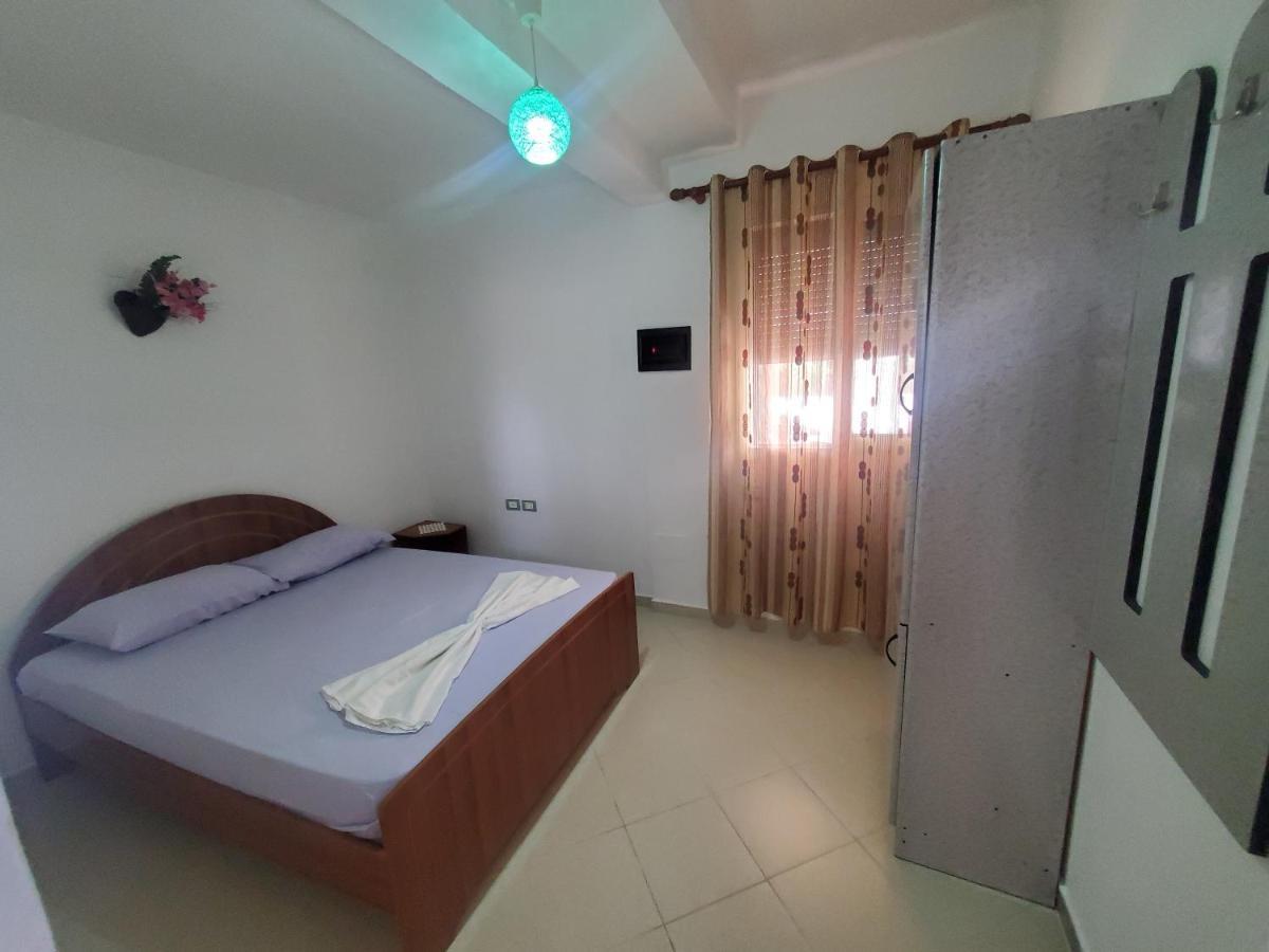 Guest House Vlorë Extérieur photo