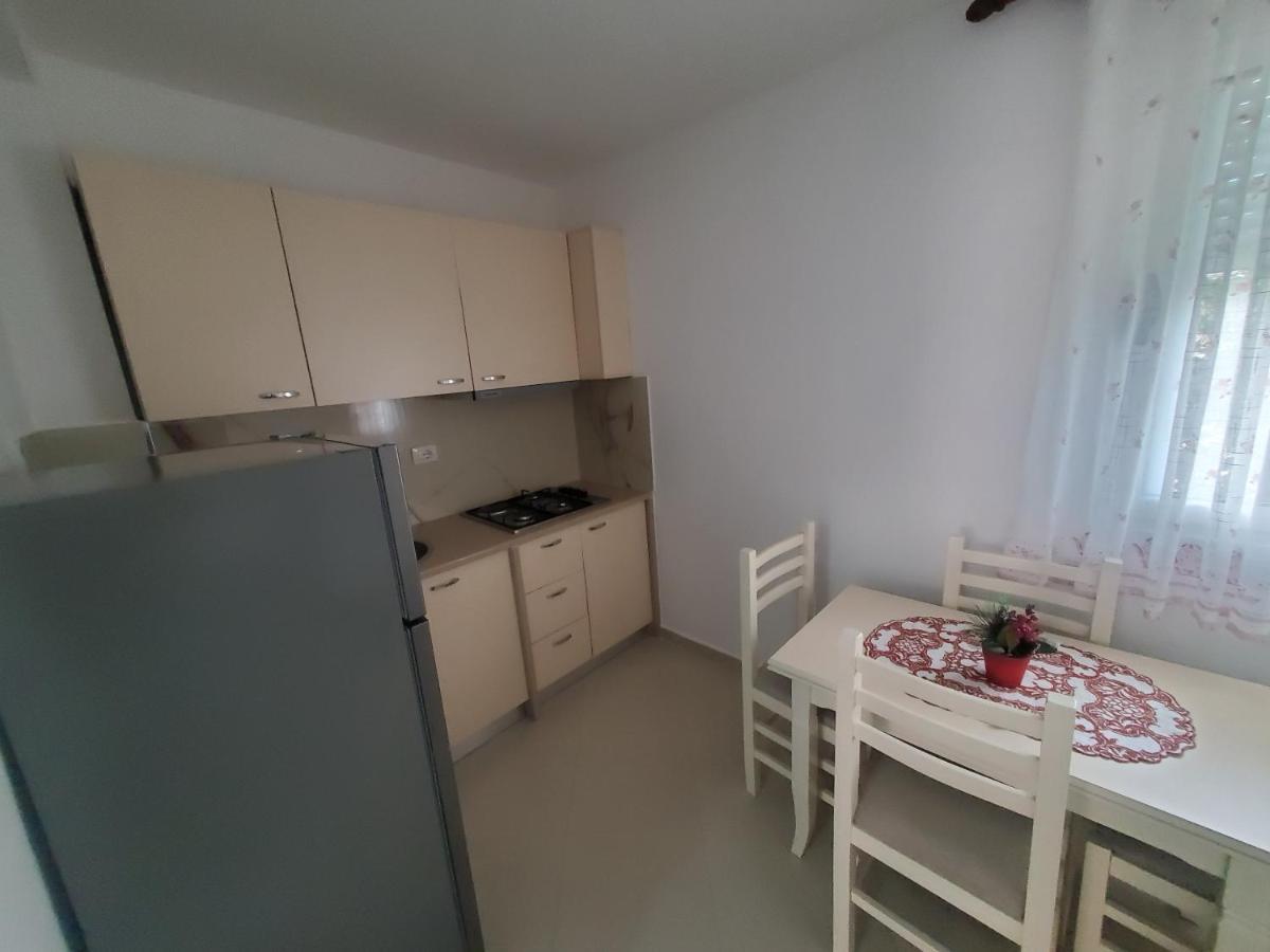 Guest House Vlorë Extérieur photo