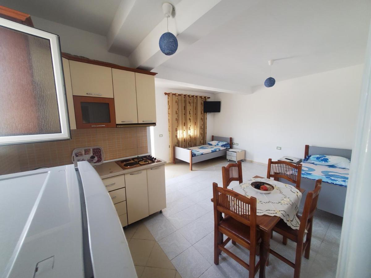 Guest House Vlorë Extérieur photo