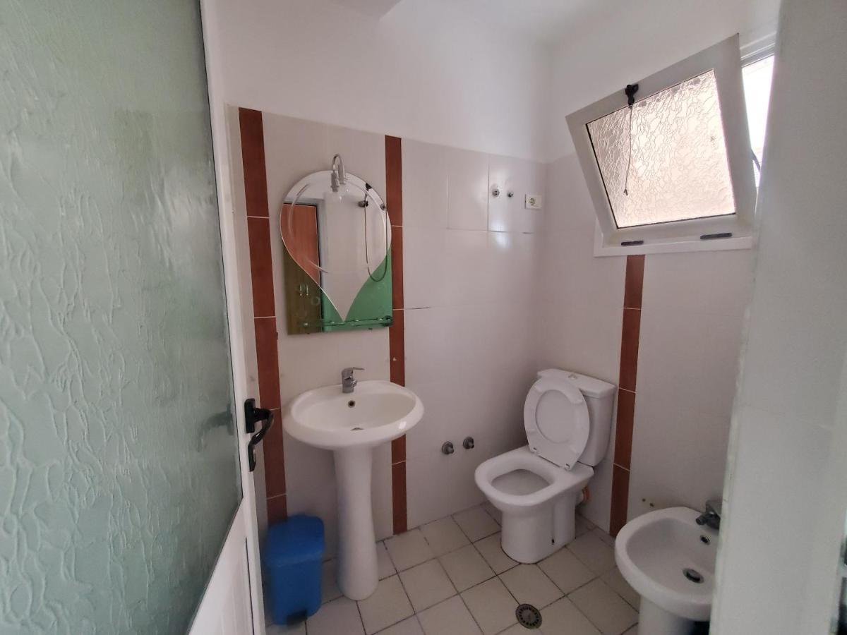 Guest House Vlorë Extérieur photo
