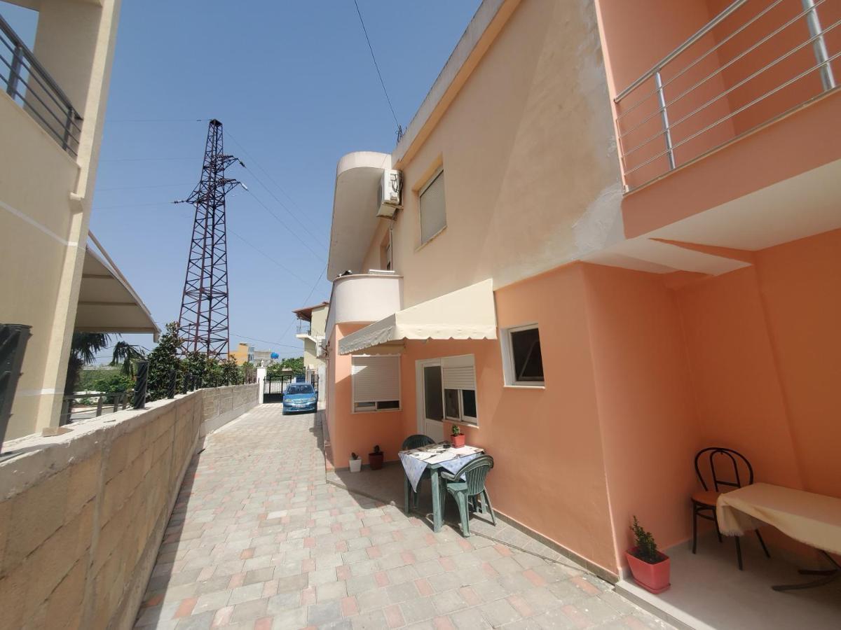 Guest House Vlorë Extérieur photo