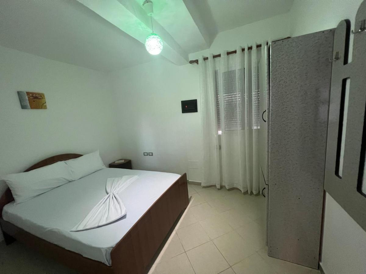 Guest House Vlorë Extérieur photo