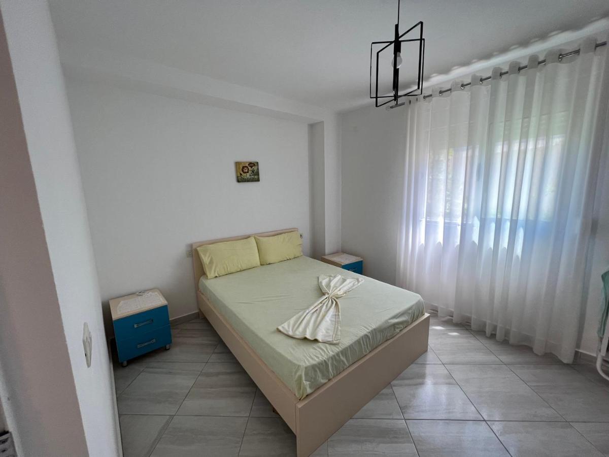 Guest House Vlorë Extérieur photo