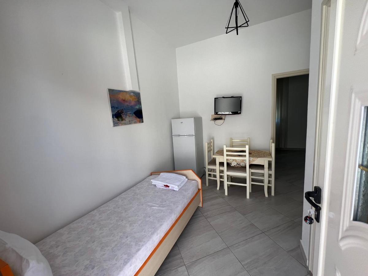 Guest House Vlorë Extérieur photo