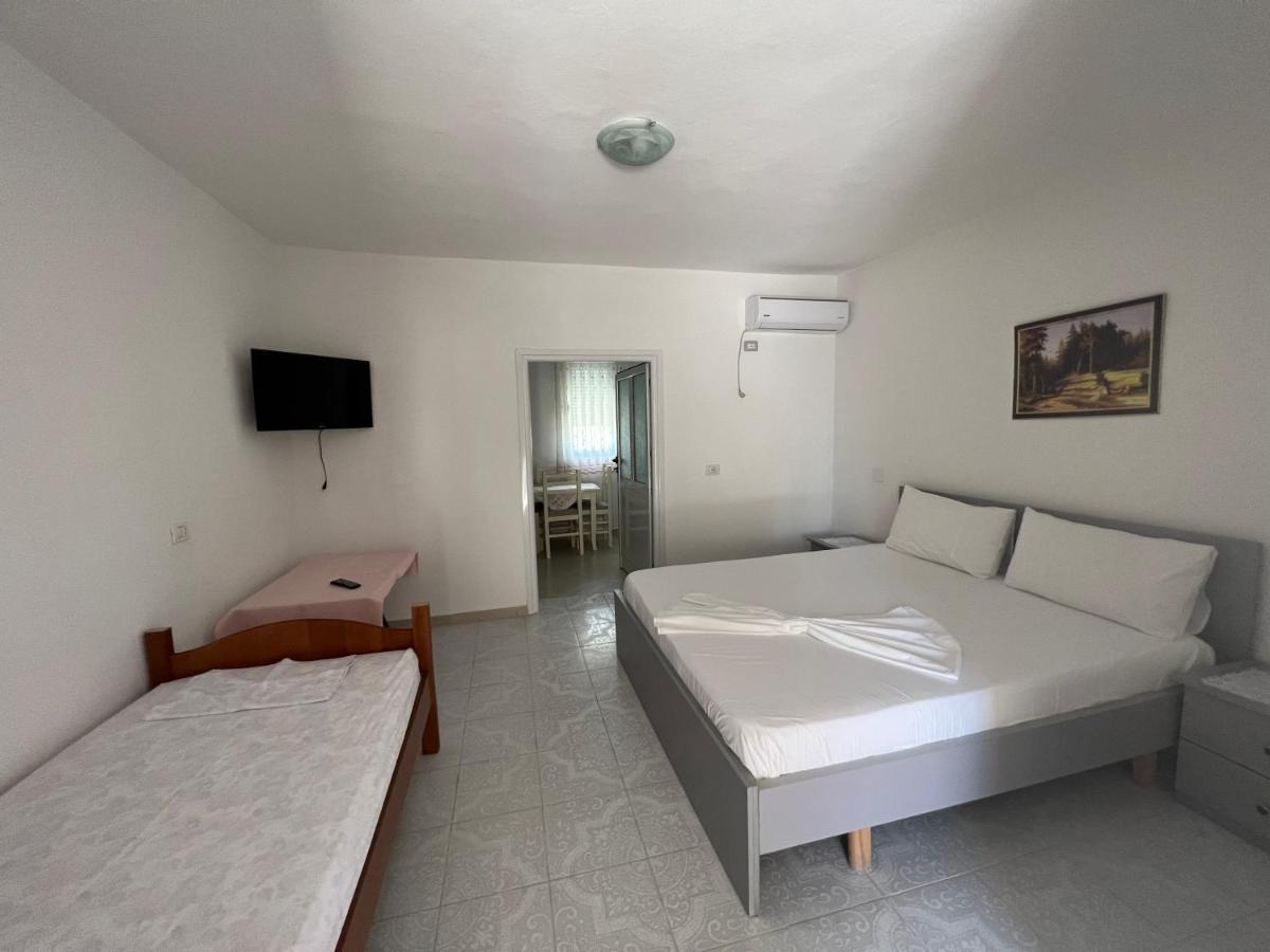 Guest House Vlorë Extérieur photo